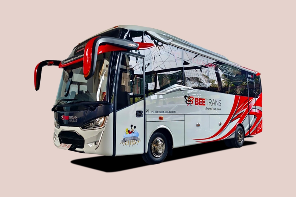 New Medium Bus VIP 18 Seats Legrest  - Sewa Bus Pariwisata Beetrans