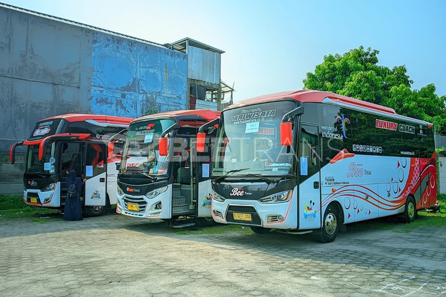 Sewa Big Bus dan Medium Bus Pariwisata Jakarta Barat